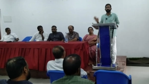 
                        കോഴിക്കോട് ജില്ലാ സ്കൂൾ കലോത്സവം; ലോഗോ ക്ഷണിക്കുന്നു