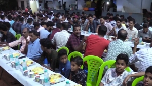 
                        ഇയ്യാട് സൗഹൃദ കൂട്ടായ്മ ഇഫ്താര്‍ വിരുന്ന് സംഘടിപ്പിച്ചു