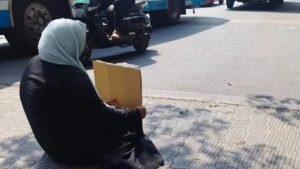 
                        കോഴിക്കോട് മെഡിക്കല്‍ കോളേജിലെ ഐസിയു പീഡനക്കേസ്: അതിജീവിതയുടെ സമരം റോഡിലേക്ക്