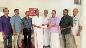 
                        പേരാമ്പ്ര ബ്ലോക് പഞ്ചായത്ത് ദുരിതാശ്വാസ ഫണ്ട് കൈമാറി