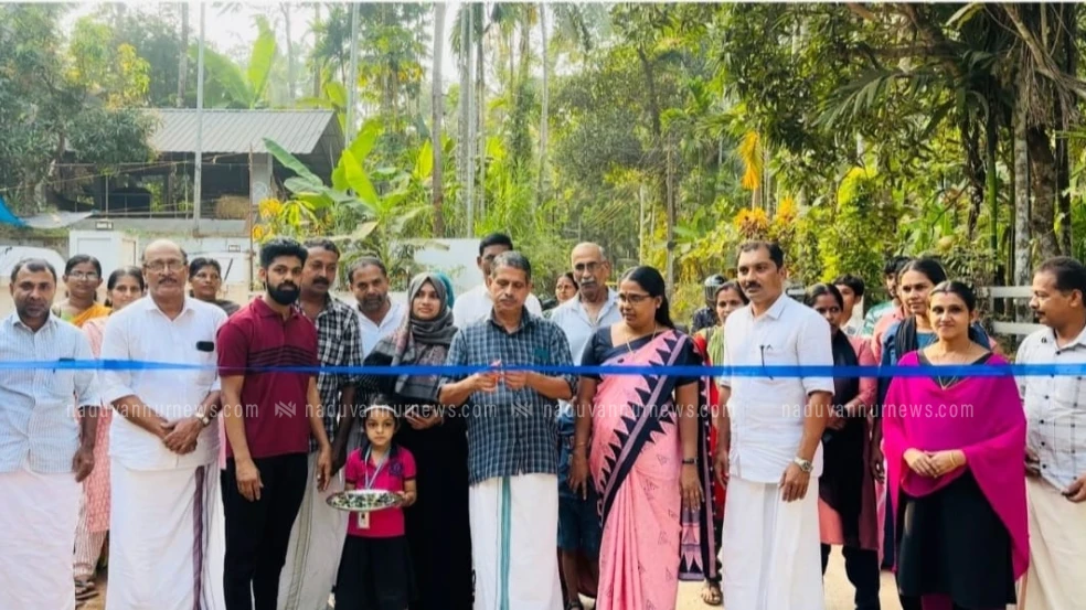 കടിയങ്ങാട് പുല്ല്യോട്ട് റോഡ് ഉദ്ഘാടനം നാടിന് സമർപ്പിച്ചു 