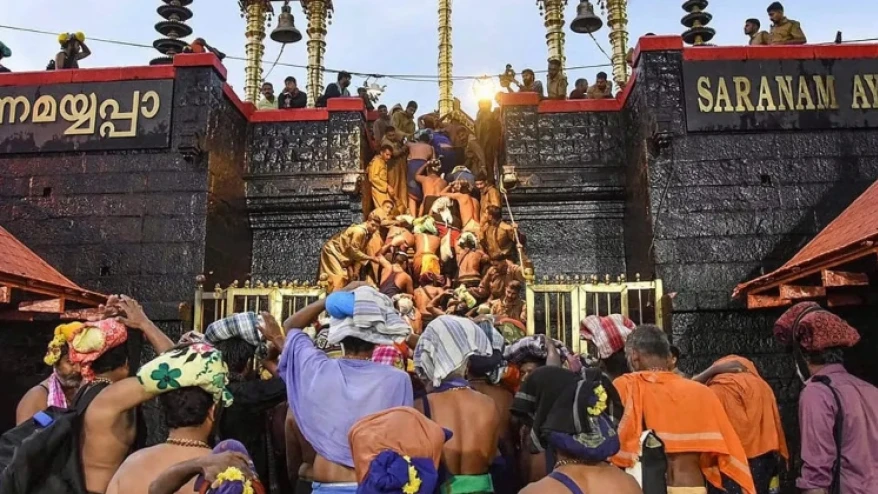 ശബരിമലയിൽ തീര്‍ഥാടകൻ കുഴഞ്ഞുവീണ് മരിച്ചു