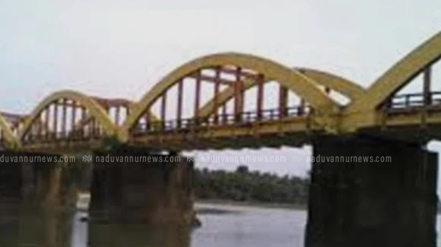  കോരപ്പുഴയിലെ പദ്ധതിപ്രദേശം മന്ത്രി എ.കെ. ശശീന്ദ്രൻ സന്ദർശിച്ചു