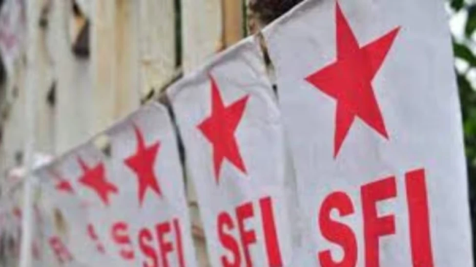 മലയാളം സർവകലാശാല യൂണിയൻ ആൻഡ് സെനറ്റ് തെരഞ്ഞെടുപ്പിൽ എസ്എഫ്ഐയുടെ ജയം റദ്ദാക്കി ഹൈക്കോടതി 