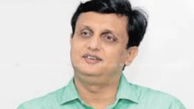 കൂളിമാട് -എരഞ്ഞിമാവ് റോഡ് തകര്‍ന്ന സംഭവം: ഉദ്യോഗസ്ഥരെ സ്ഥലം മാറ്റി; നടപടിയുമായി മന്ത്രി മുഹമ്മദ് റിയാസ്