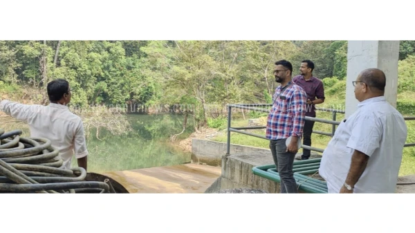 പെരുവണ്ണാമൂഴി പുഴയോരം ഇടിയൽ ഇറിഗേഷൻ വകുപ്പ് പരിശോധന നടത്തി