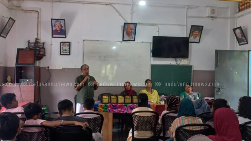 ഹരിതകർമ്മസേനയെ ആദരിച്ചു