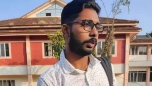 
                        സിദ്ധാര്‍ഥന്റെ മരണം; പ്രതികളെ പരീക്ഷ എഴുതാന്‍ അനുവദിക്കരുതെന്നാവശ്യപ്പെട്ട് മാതാപിതാക്കള്‍ 