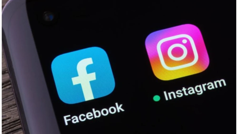  ഫേസ്ബുക്കും ഇന്‍സ്റ്റഗ്രാമും പണിമുടക്കി; ഉടൻ ശരിയാക്കാമെന്ന് സക്കര്‍ബര്‍ഗ്