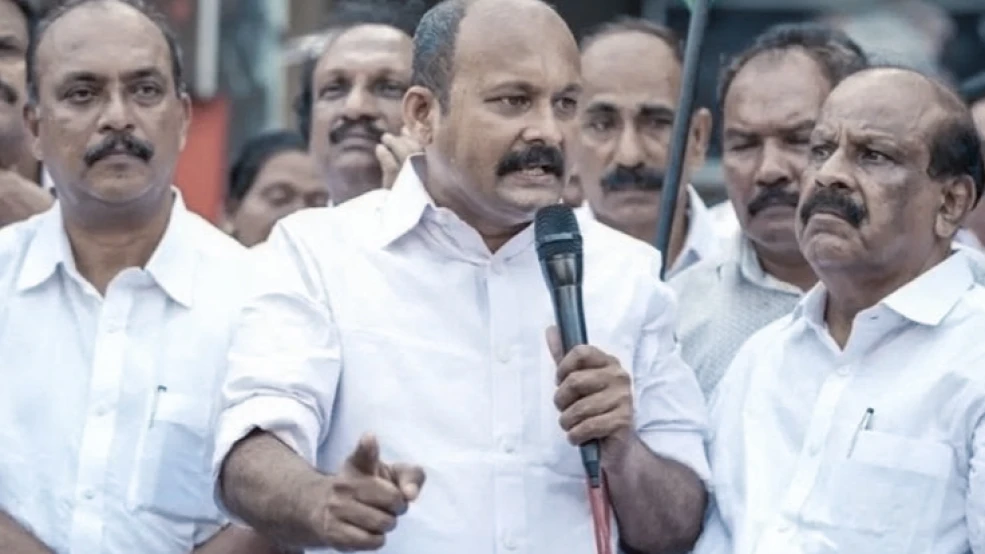  കോതമംഗലത്തെ സംഘർഷം; കേസിൽ മുഹമ്മദ് ഷിയാസ് ഇന്ന് പോലീസിന് മുന്നിൽ ഹാജരാകും