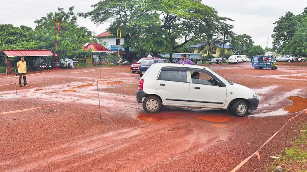 ഡ്രൈവിങ് ടെസ്റ്റ് പരിഷ്‌കാരങ്ങള്‍ ഉടനില്ല; മുഖ്യമന്ത്രി ഉറപ്പു നല്‍കിയതായി സി.ഐ.ടി.യു