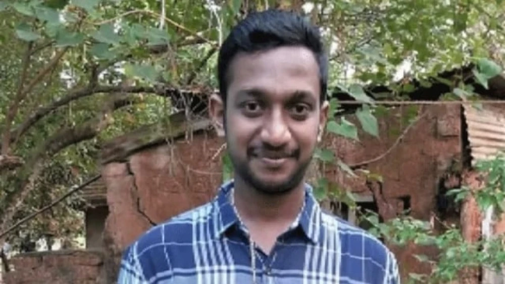  അനന്തുവിൻ്റെ കുടുംബത്തിന് ഒരു കോടി രൂപ നഷ്ടപരിഹാരം നൽകും; അദാനി  ഗ്രൂപ്പ്