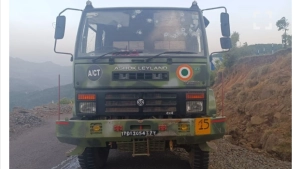 
                        പൂഞ്ചില്‍ വ്യോമസേനാ വാഹനങ്ങള്‍ക്കു നേര്‍ക്ക് ഭീകരാക്രമണം; അഞ്ച് സൈനികർക്ക് പരിക്ക്