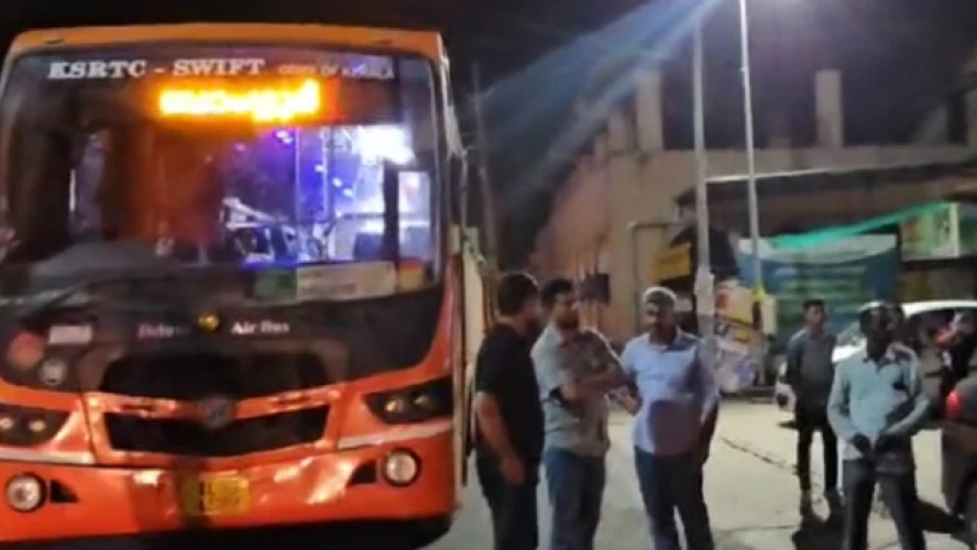 താമരശ്ശേരിയിൽ കെ.എസ്.ആർ.ടി.സി. സ്വിഫ്റ്റ് ബസ്സിന് നേരെ ആക്രമണം