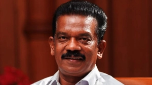 
                        റെയിൽവേ തൊഴിലാളികളുടെ സുരക്ഷയുറപ്പാക്കാൻ അടിയന്തരനടപടി വേണം: കെ രാധാകൃഷ്‌ണൻ