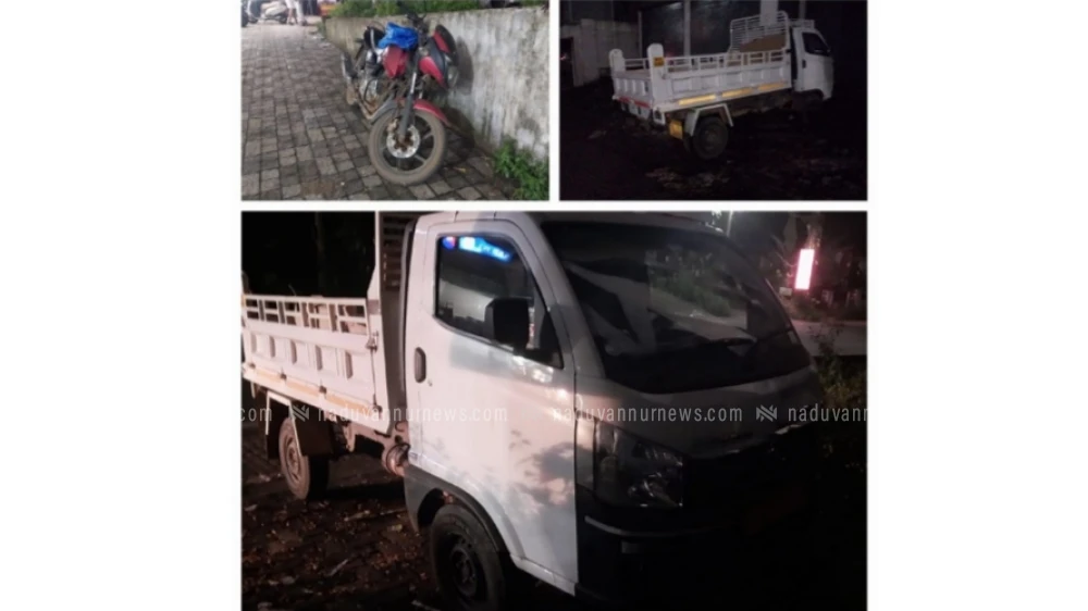  പിക്കപ്പ് ലോറിയും ബൈക്കും കൂടിയിടിച്ച് രണ്ട് പേർക്ക് പരിക്ക്.