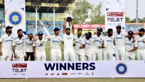 
                        കാണ്‍പൂര്‍ ക്രിക്കറ്റ് ടെസ്റ്റില്‍ ബംഗ്ലാദേശിനെതിരെ ഇന്ത്യക്ക് 7 വിക്കറ്റ് ജയം