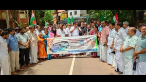 
                        സർക്കാറിന് താല്പര്യം കള്ളക്കടത്തിലും, സ്വർണ്ണം പൊട്ടിക്കലിലും; അഡ്വ. കെ. പ്രവീൺ കുമാർ