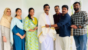 
                        അധ്യാപക ദിനത്തിൽ വി. വി .എം ബഷീർ മാഷിനെ ആദരിച്ച് ബി. കെ നായർ മെമ്മോറിയൽ സ്കൂൾ