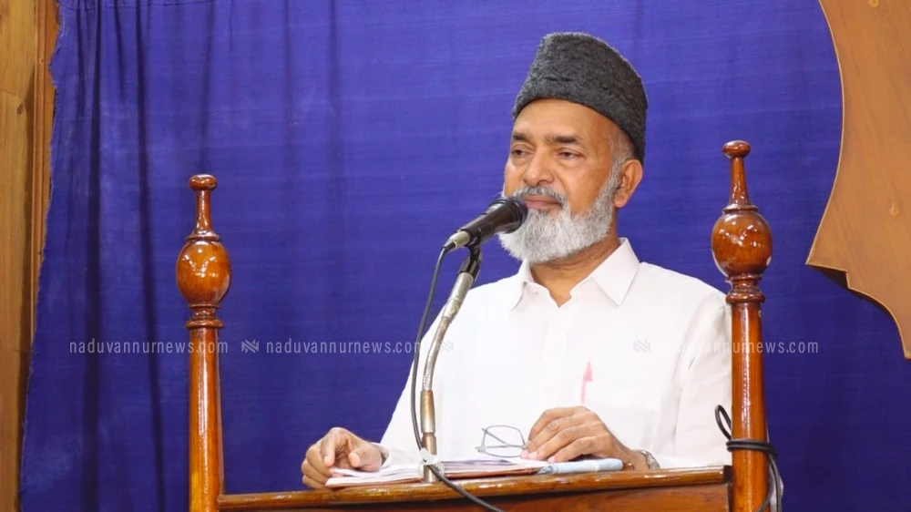  ഡോ ഹുസൈൻ മടവൂർ ഖത്വീബ്  സ്ഥാനത്തെത്തിയിട്ട് നാൽപതു വർഷം