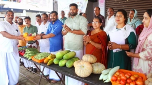 
                        കൂടരഞ്ഞിയിൽ ഓണ സമൃദ്ധി  കർഷക ചന്ത തുടങ്ങി