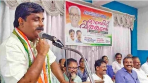 
                        പയ്യോളിയിൽ കേരള ഇൻഡസ്ട്രിയൽ റൂറൽ ആൻ്റ് ജനറൽ വർക്കേഴ്സ് യൂണിയൻ ഓണക്കിറ്റ് വിതരണം ചെയ്തു