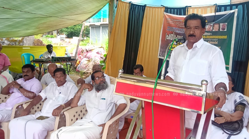 മുഖ്യമന്ത്രിയുടെ ഓഫീസ് കള്ളക്കടത്ത് മാഫിയാ കേന്ദ്രമാകുന്നു; കെ. ബാലനാരായണൻ