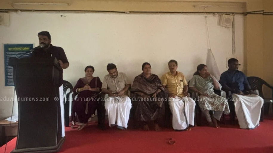 ജി.എച്ച്.എസ്.എസ്. നടുവണ്ണൂരിൽ ചെണ്ട പരിശീലനം തുടങ്ങി