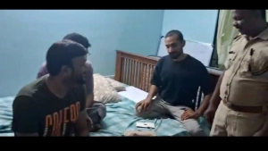 കഞ്ചാവുമായി പിടിയിലായ സിനിമാ സംവിധായകരെ സസ്പെൻഡ് ചെയ്ത് ഫെഫ്ക