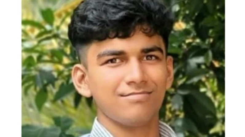 കുട്ടമ്പുർ ഹയർ സെക്കൻഡറി സ്കൂൾ വിദ്യാർത്ഥിയെ കാണാതായി