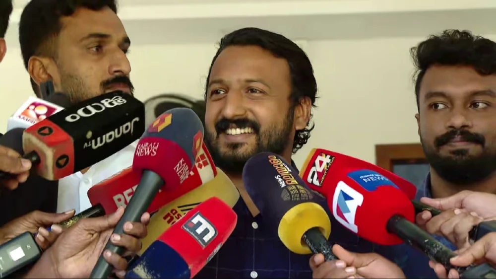 രാഹുൽ മാങ്കൂട്ടത്തിലിനെ പ്രാഥമിക അംഗത്വത്തിൽ നിന്ന് സസ്പെന്‍ഡ് ചെയ്തു