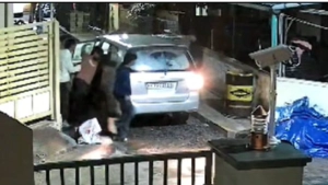 
                        നടക്കാവില്‍ നിന്ന് അജ്ഞാതർ തട്ടിക്കൊണ്ടു പോയ യുവാവിനെ കണ്ടെത്തി