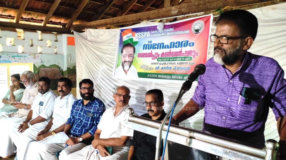  കേരളത്തിൽ നടക്കുന്നത് കോർപ്പറേറ്റ് ഭരണം: കാവിൽ പി മാധവൻ