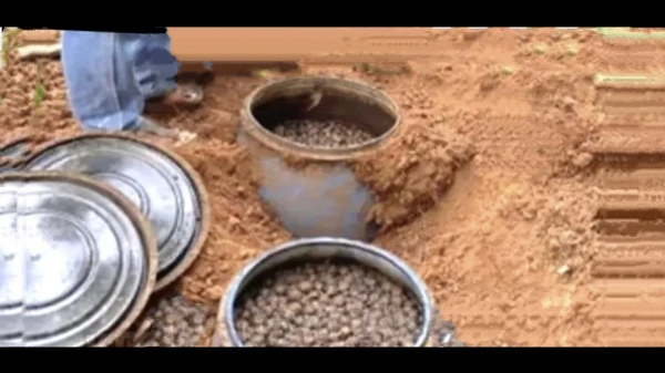 പേ​രാ​മ്പ്ര​യി​ൽ എ​ക്സൈ​സ് പ​രി​ശോ​ധ​ന​യി​ൽ അ​ഞ്ച് ബാ​ര​ൽ വാ​ഷ് ക​ണ്ടെ​ത്തി