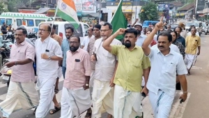 
                        മേപ്പയൂരിൽ പ്രചാരണ ബോർഡുകൾ നശിപ്പിച്ചതിൽപ്രതിഷേധിച്ച് യു ഡി എഫ്  പ്രകടനം 