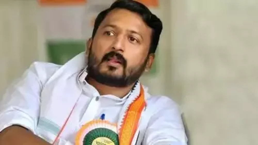 രാഹുൽ മാങ്കൂട്ടത്തിലിനെ ബംഗളൂരിൽ എത്തിച്ച ഡ്രൈവർ അറസ്റ്റിൽ