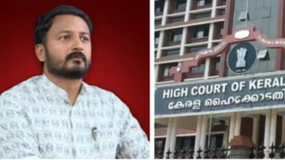  രാഹുൽ മാങ്കൂട്ടത്തിലിന്‍റെ അറസ്റ്റ് താത്കാലികമായി തടഞ്ഞ് ഹൈക്കോടതി, 