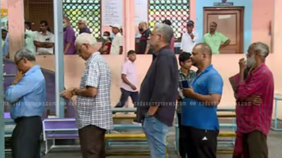  തദ്ദേശ തെരഞ്ഞെടുപ്പ്:  സംസ്ഥാനത്തെ ഏഴു ജില്ലകൾ വോട്ടെടുപ്പ് ആരംഭിച്ചു