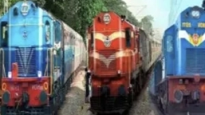 ക്രിസ്മസ് പുതുവത്സര അവധിക്കാലത്ത് കേരളത്തിലേക്ക് സ്‌പെഷ്യല്‍ ട്രെയിനുകള്‍ അനുവദിച്ച്‌ കേന്ദ്രം