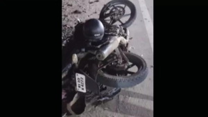 കോഴിക്കോട് സൗത്ത് ബീച്ച്ന് സമീപം ബൈക്കുകൾ കൂട്ടിയിടിച്ച് രണ്ടുയുവാക്കൾ മരിച്ചു