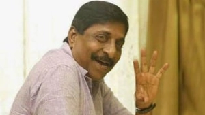 മലയാളത്തിന്റെ ഒരു ചിരി കൂടി മാഞ്ഞു; നടൻ ശ്രീനിവാസൻ അന്തരിച്ചു