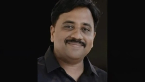 കുഴഞ്ഞു വീണ മന്ദങ്കാവ് സ്വദേശിയെ പ്രഥമ ശുശ്രൂഷയിലൂടെ രക്ഷിച്ച്  അഗ്നിരക്ഷാനിലയം  ഉദ്യോഗസ്ഥൻ 