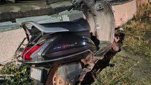 താമരശ്ശേരിയിൽ സ്‌കൂട്ടറിൽ താർജീപ്പ് ഇടിച്ച് മൂന്ന് പേർക്ക് പരിക്ക്