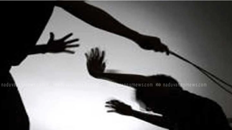  ചെരുപ്പ് മാറിയെന്നാരോപിച്ച് കോഴിക്കോട് ആദിവാസി വിദ്യാർത്ഥിക്ക് മർദ്ദനം