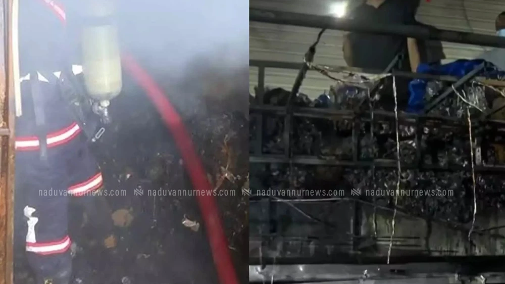  എറണാകുളം ബ്രോഡ് വെയിൽ വൻ തീപിടുത്തം; 12 ഓളം കടകൾ കത്തി നശിച്ചു