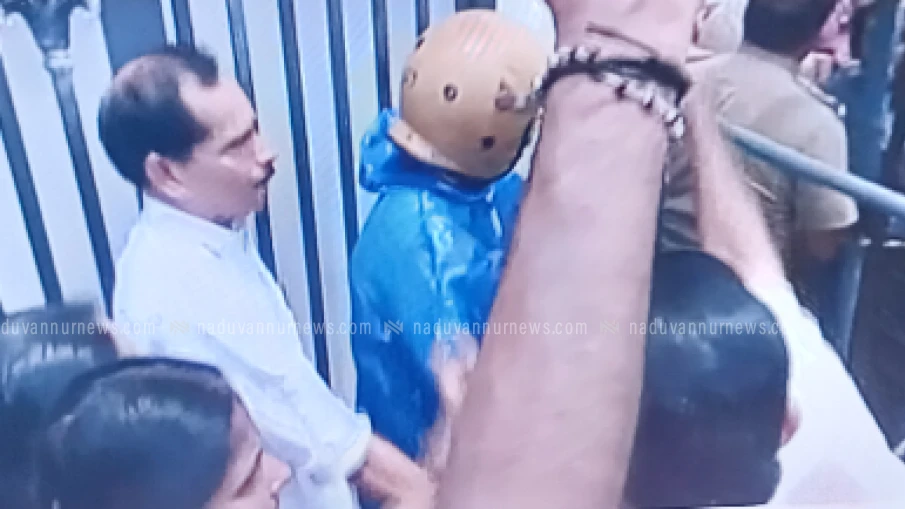 കോഴിക്കോട് കോർപ്പറേഷനിലേക്ക് ബിജെപി നടത്തിയ മാർച്ചിൽ സംഘർഷം