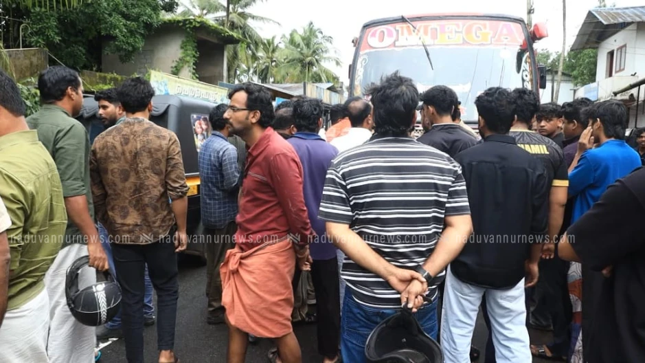 ബസ്സുകളുടെ മൽസരഓട്ടം  അവസാനിപ്പിക്കുക: പാറക്കൽ അബ്ദുള്ള 