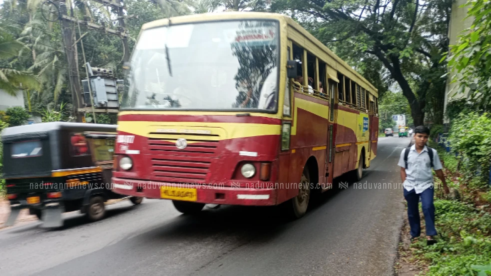 കുറ്റ്യാടി കോഴിക്കോട് റൂട്ടിൽ ഓരോ 15 മിനിറ്റിലും കെഎസ്ആർടിസി ബസുകൾ: സ്വകാര്യ ബസ് ഇന്നും വിട്ടുനിൽക്കുന്നു