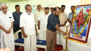 
                        തലചായ്ക്കാൻ ഒരിടം പദ്ധതി; മഞ്ഞക്കുളത്ത് നിർമ്മിച്ച വീടിൻ്റെ താക്കോൽദാനം നടത്തി