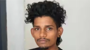 
                        കോഴിക്കോട്ട് സ്കൂൾ വിദ്യാർഥിനിയെ പീഡിപ്പിച്ച പത്തൊമ്പതുകാരൻ പിടിയിൽ